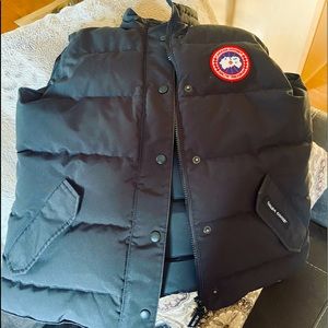 Canada goose vest women’s
